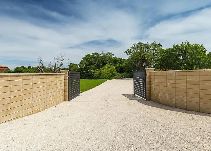 Nyaraló Matea Póla