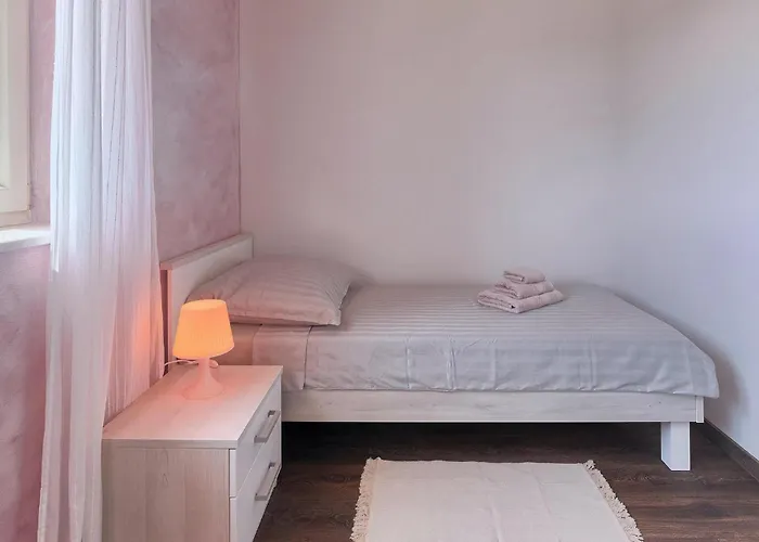 Ferienhaus Matea Pula